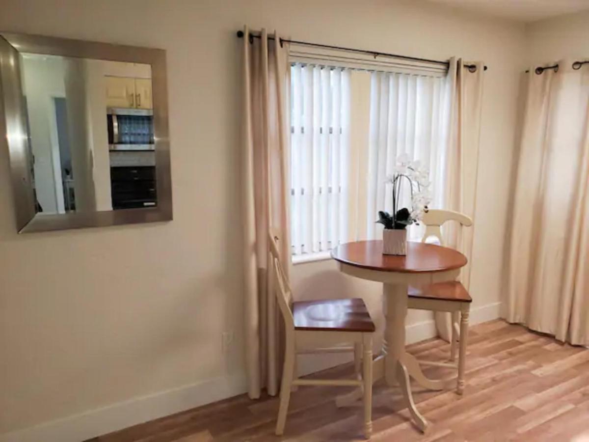 Sophisticated Dania Beach Suites Near The Beach 外观 照片