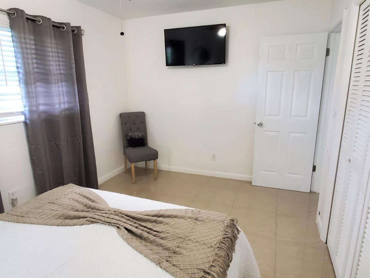 Sophisticated Dania Beach Suites Near The Beach 外观 照片