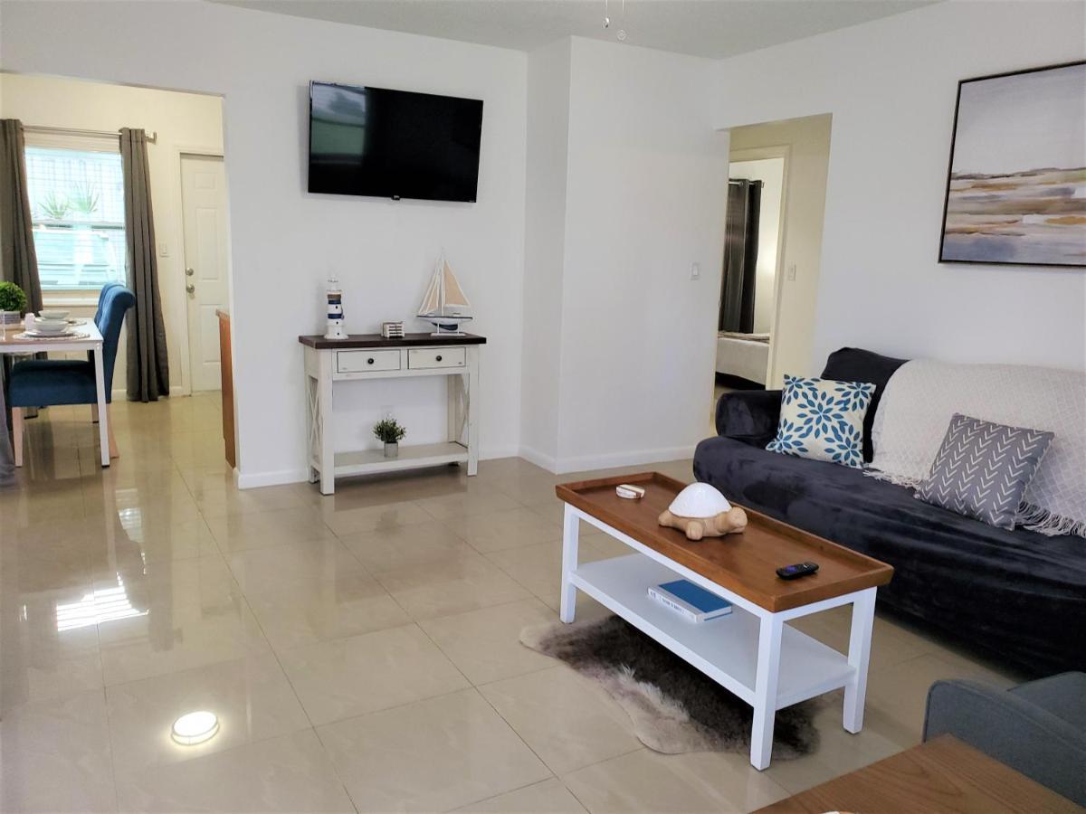 Sophisticated Dania Beach Suites Near The Beach 外观 照片