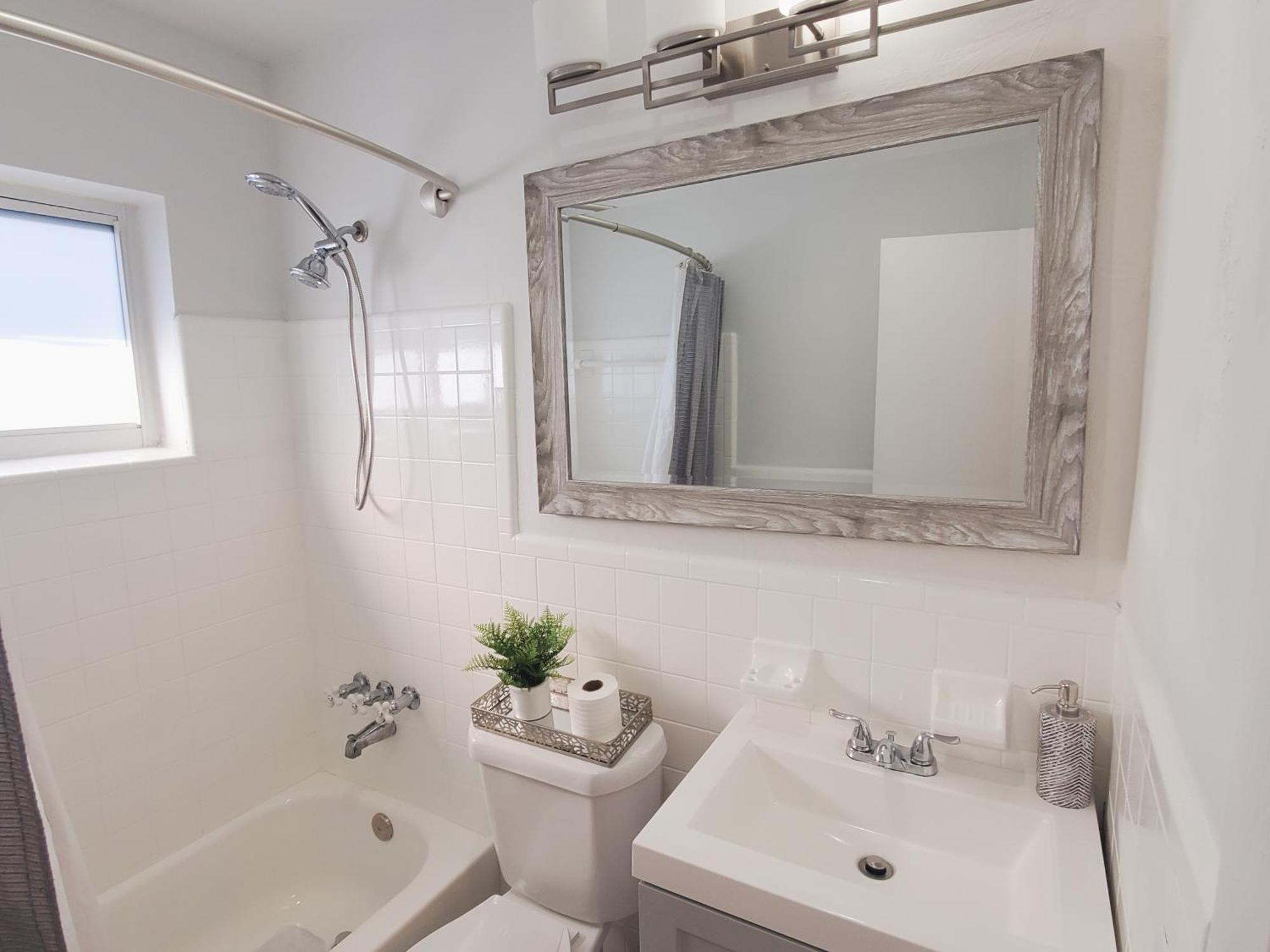 Sophisticated Dania Beach Suites Near The Beach 外观 照片