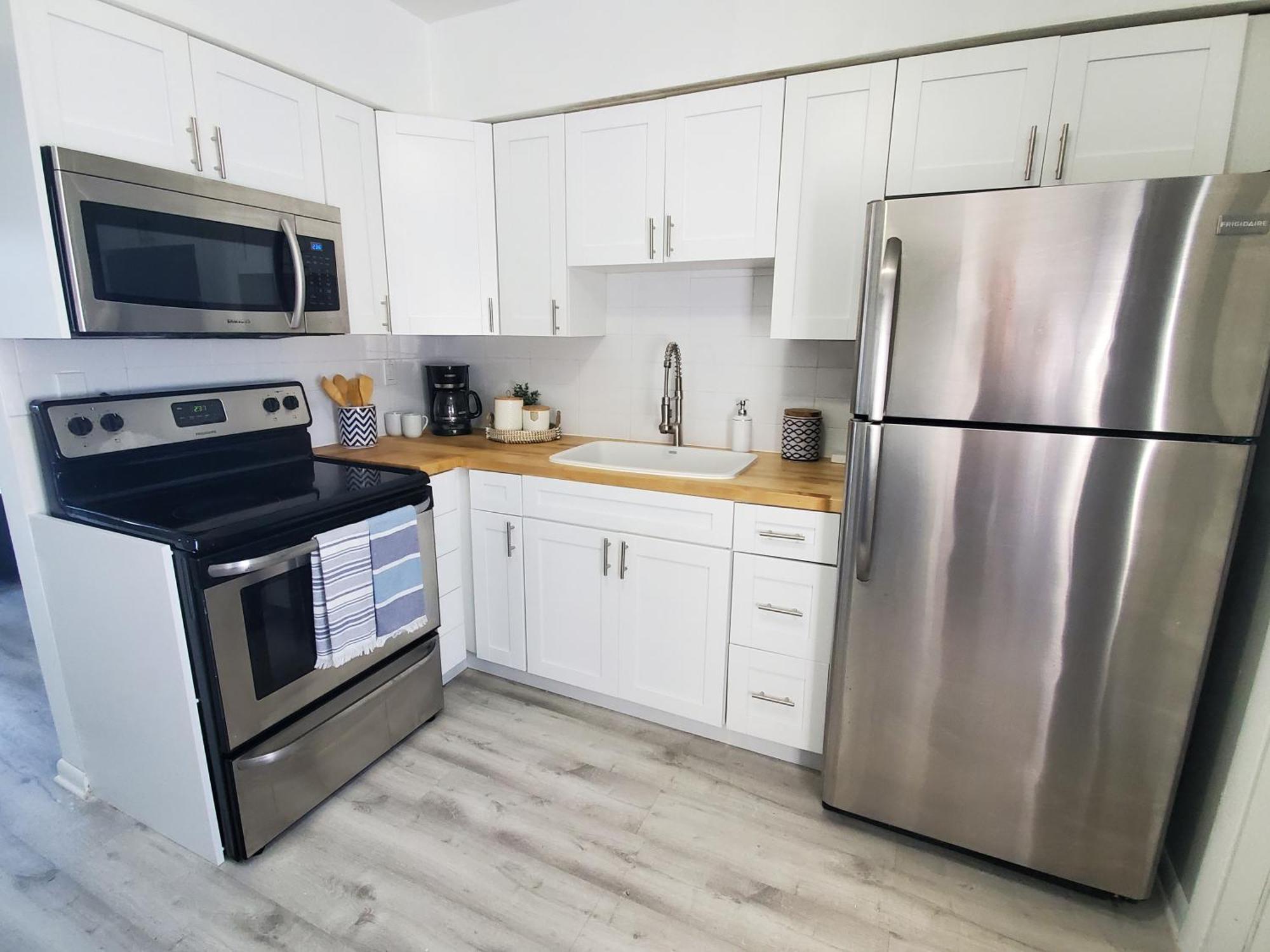 Sophisticated Dania Beach Suites Near The Beach 外观 照片